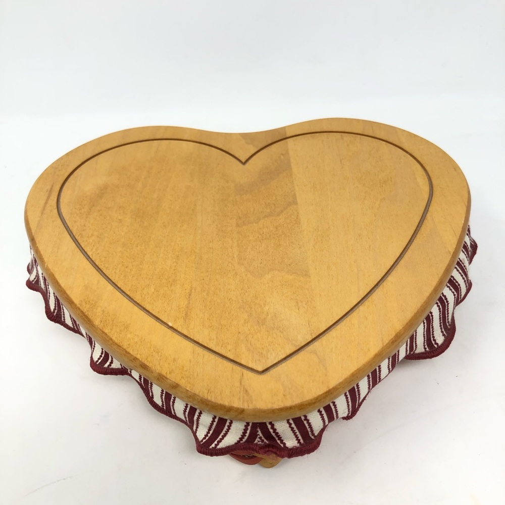 Longaberger Sweetheart basket (Love Letters)